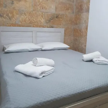 Callisto 1 * Ermoupoli